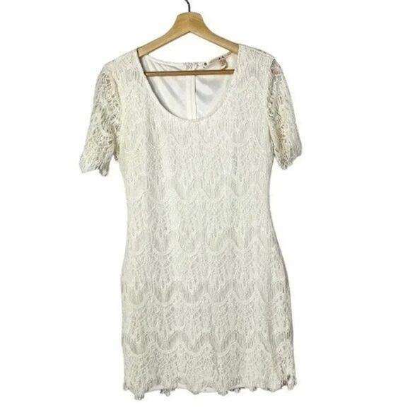 Chelsea & Violet Ivory White Lace Short Sleeve Mini Dress L - Picture 1 of 3